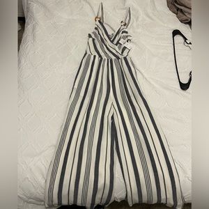 Brand new American Eagle jumpsuit